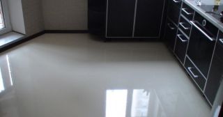 Наливной пол на кухне Тында, цена от 894 руб.